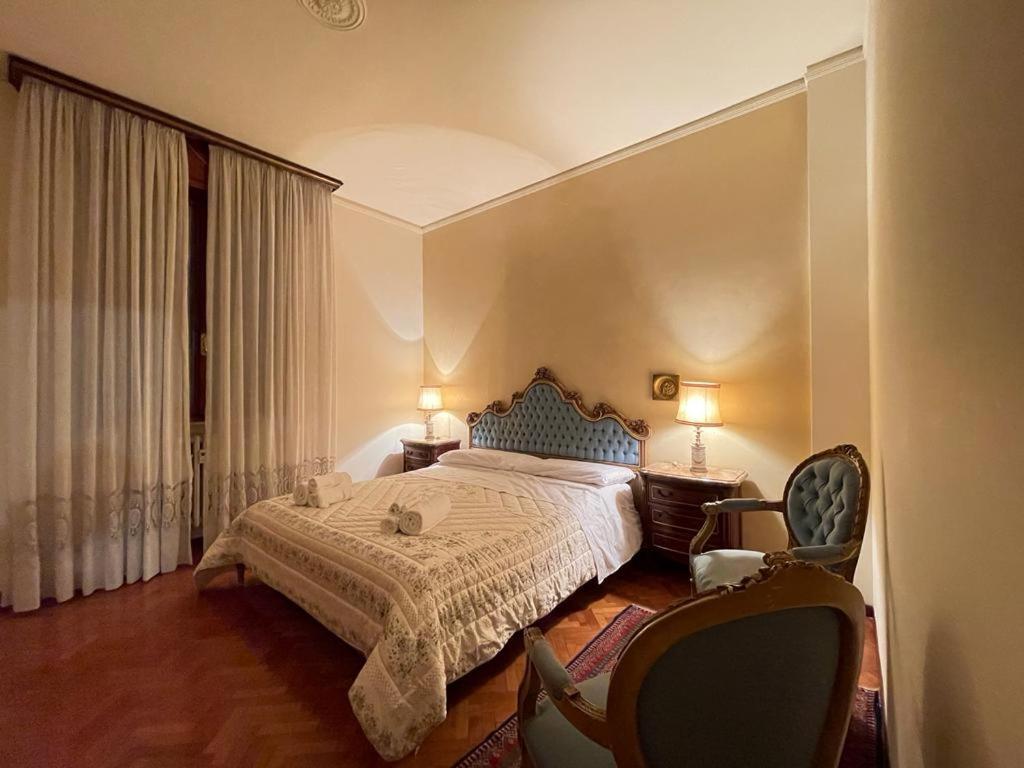 Royal Suite - Near Station & City Center Модена Экстерьер фото